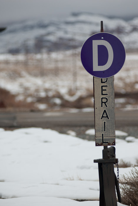 Derail train switch