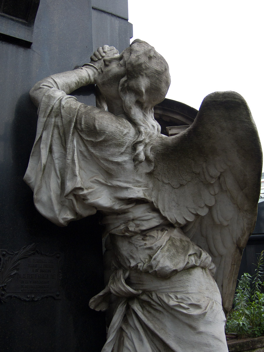Angel, Recoleta Cemetery