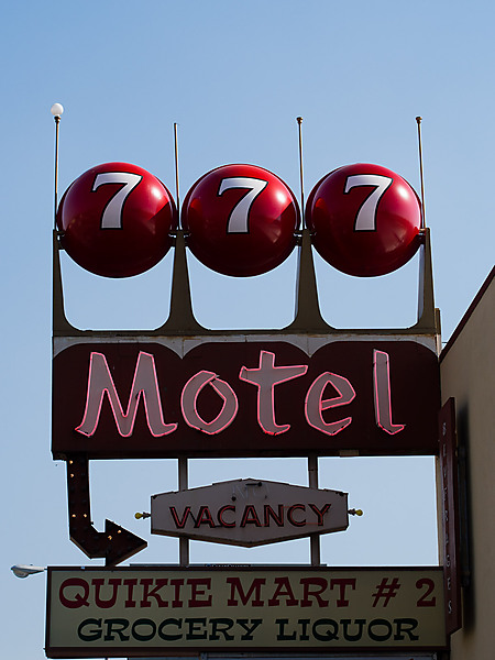 777 Motel