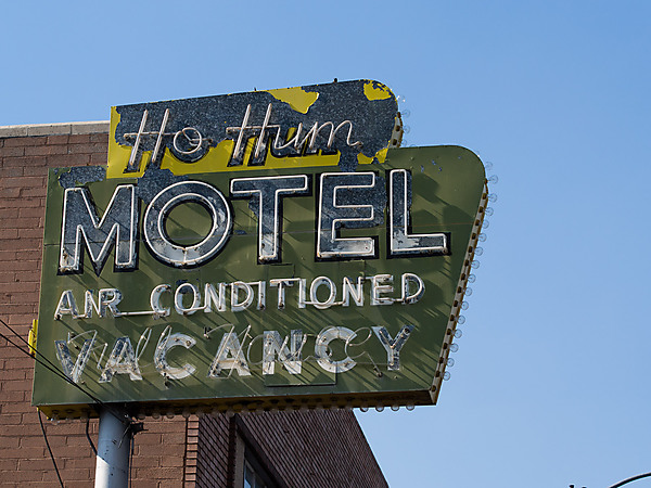 Ho Hum Motel Sign