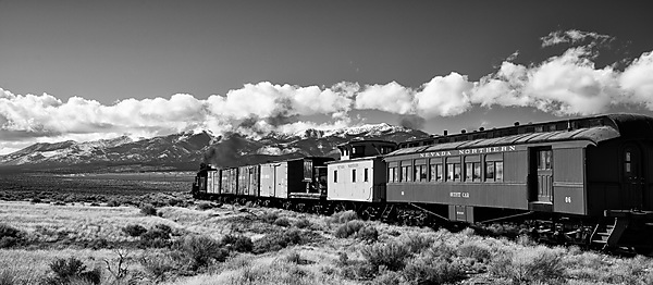 Towards the Mountains