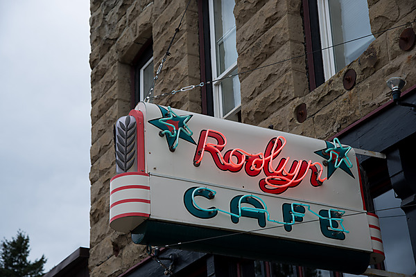 Roslyn Cafe Sign