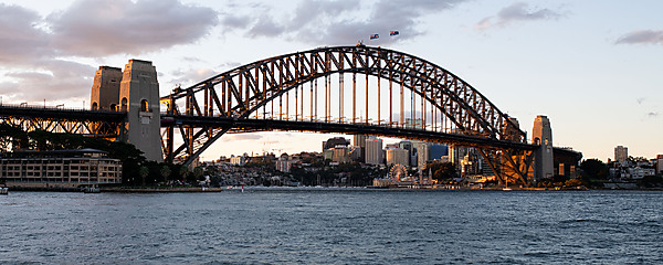 Sydney Harbor Bridge, early morning