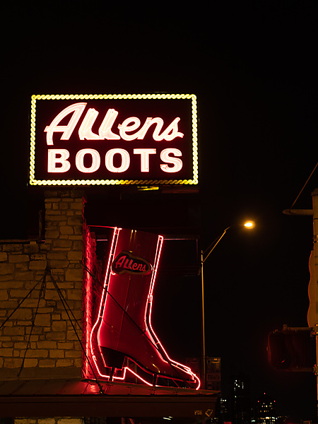 Allen Boots Sign