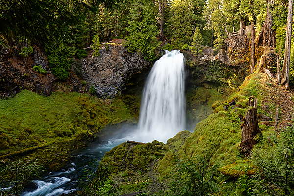 Sahalie Falls