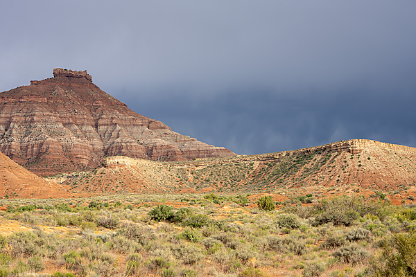 Hurricane Cliffs