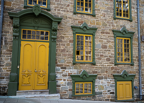 Building in Old Québec City