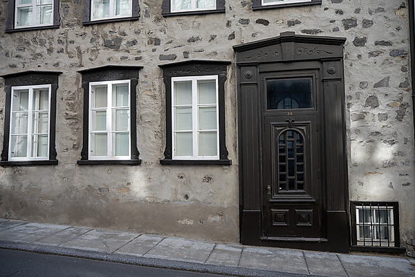 Building in Old Québec City