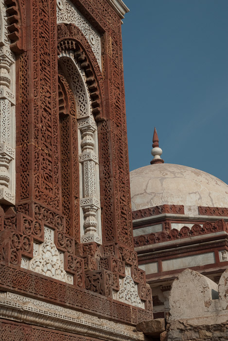 Alai Gate, Qutab Minar complex