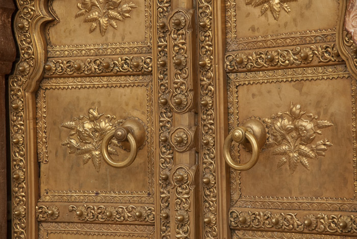 detail of decorated doorway, Pritam Niwas Chowk in City Palace
