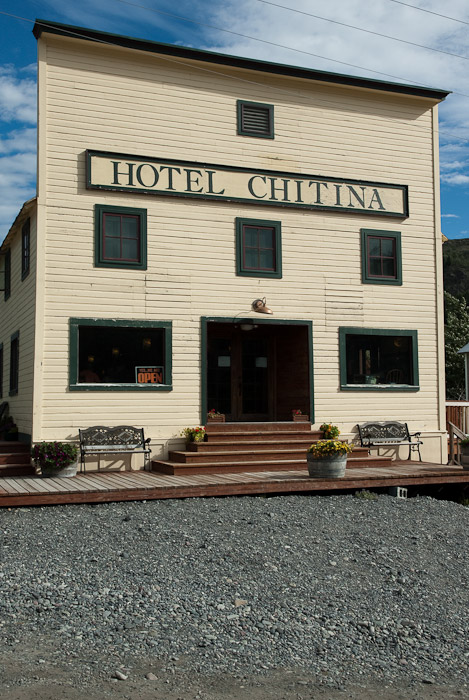 Chitina Hotel