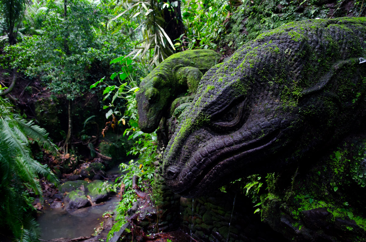 Komodo Dragon Statues